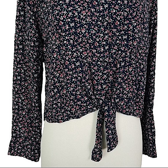 Rails size small long sleeve navy blue button down pink floral front knot shirt - Picture 4 of 16